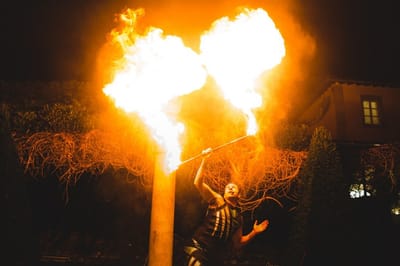 Wedding firebreather